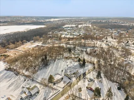 $675,000 | 692 Elm Street, Somerset, MA 02726