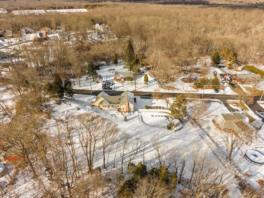 692 Elm Street Somerset, MA 02726 - Photo 36 of 42