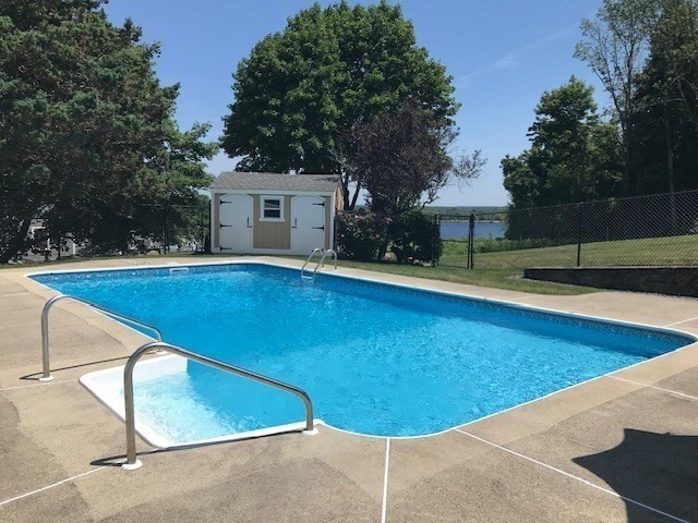 692 Elm Street Somerset, MA 02726 - Photo 37 of 42