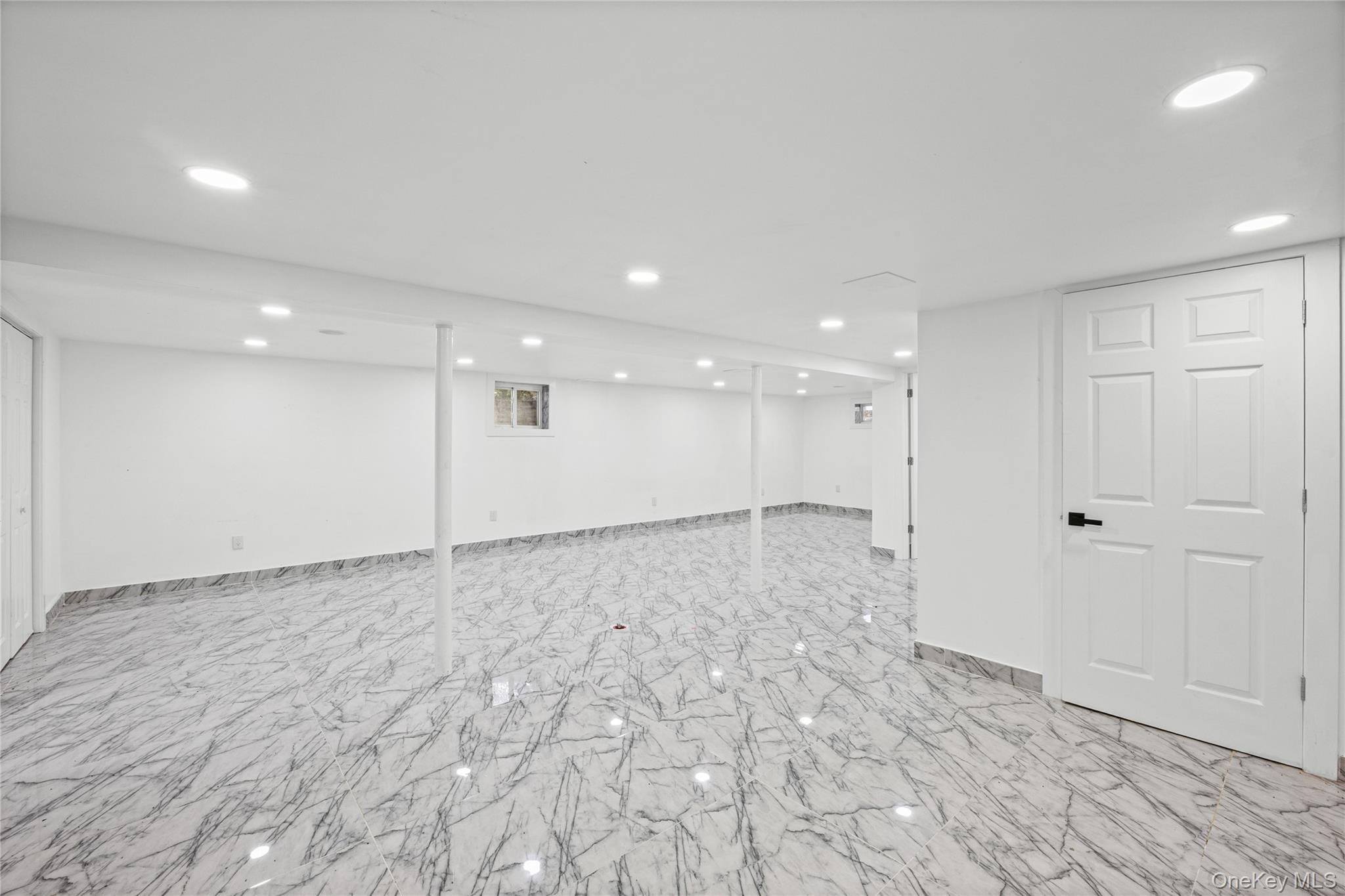 84 Rosedale Road Valley Stream, NY 11581 - Photo 31 of 44 Gallery Image 31