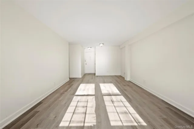 wooden floor in a empty room