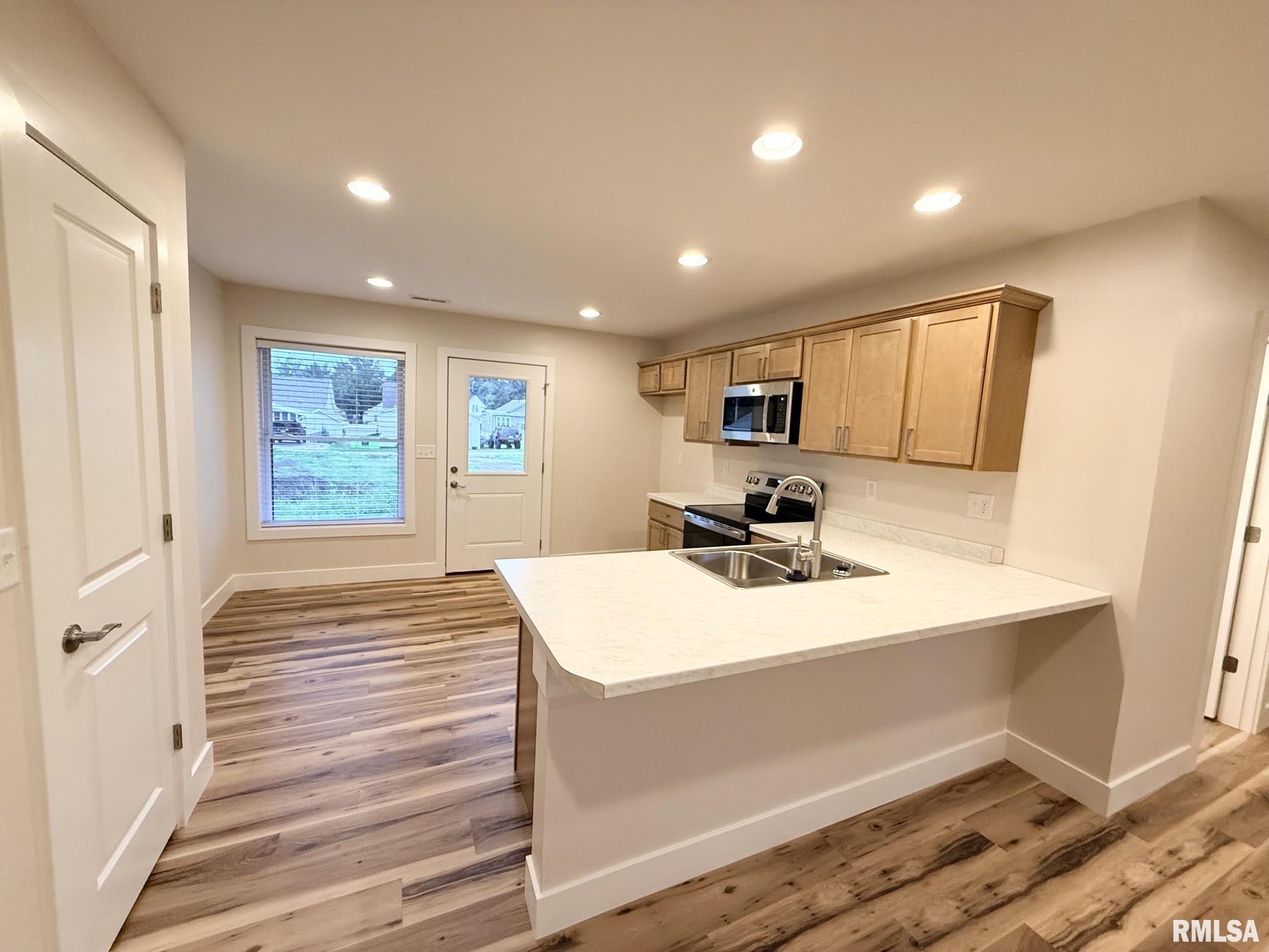 2264 Chestnut Street Quincy, IL 62301 - Photo 6 of 19 Gallery Image 6
