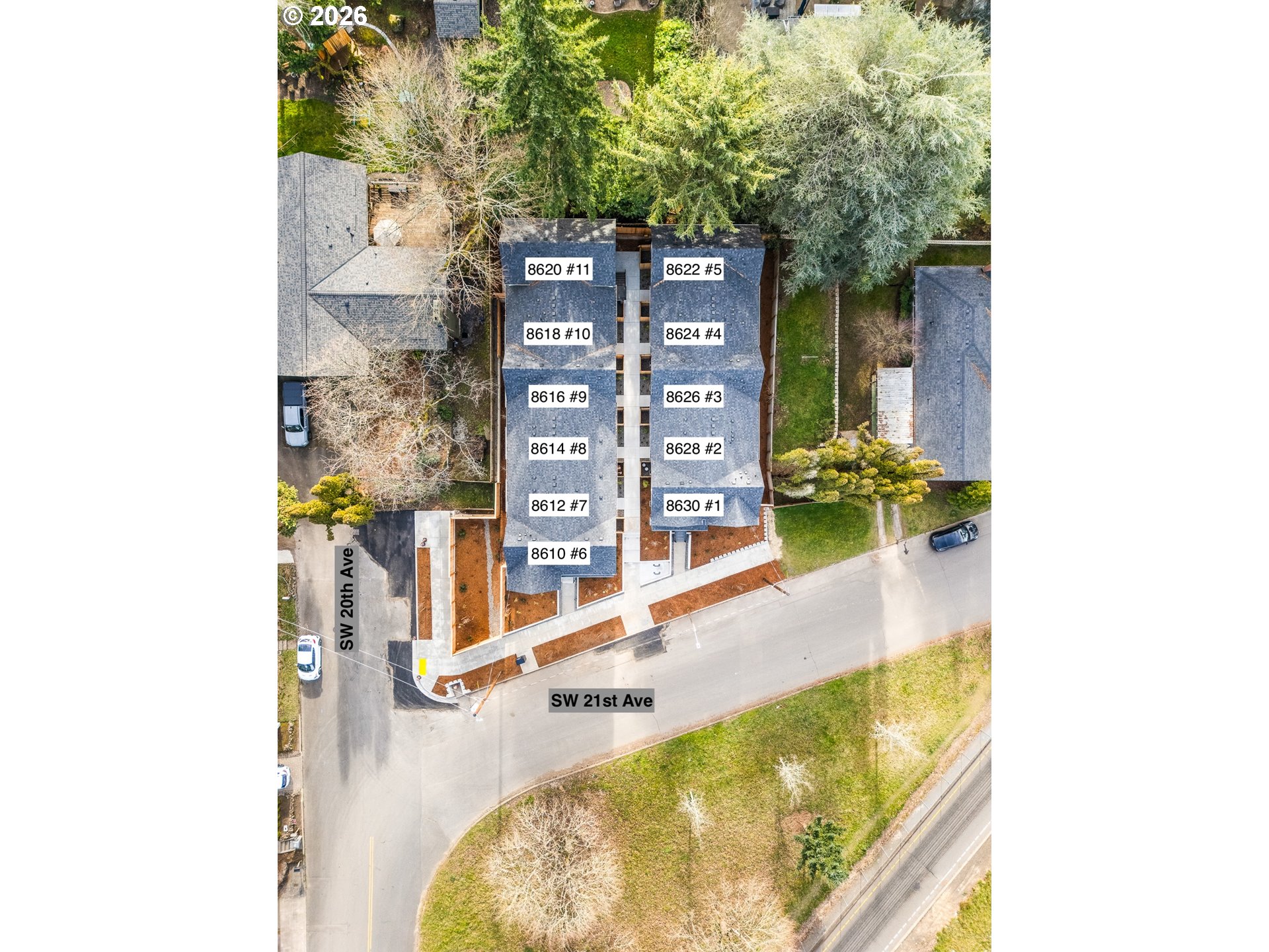 8628 Southwest 21st Avenue, Unit 2 Portland, OR 97219 - Photo 13 of 16