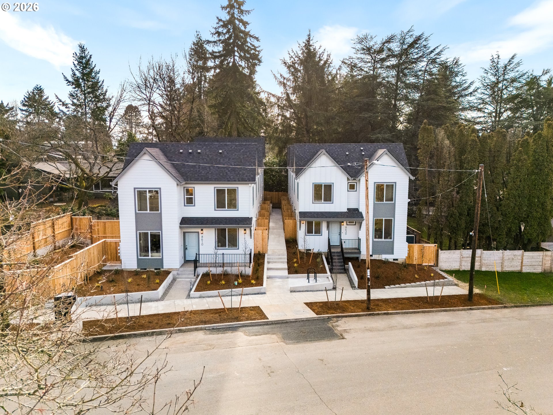 8628 Southwest 21st Avenue, Unit 2 Portland, OR 97219 - Photo 14 of 16