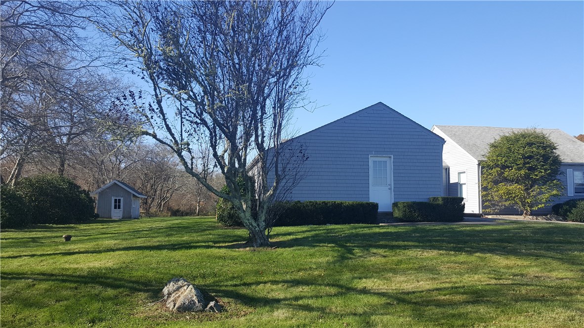 20 John T Martin Road Little Compton, RI 02837 - Photo 3 of 34