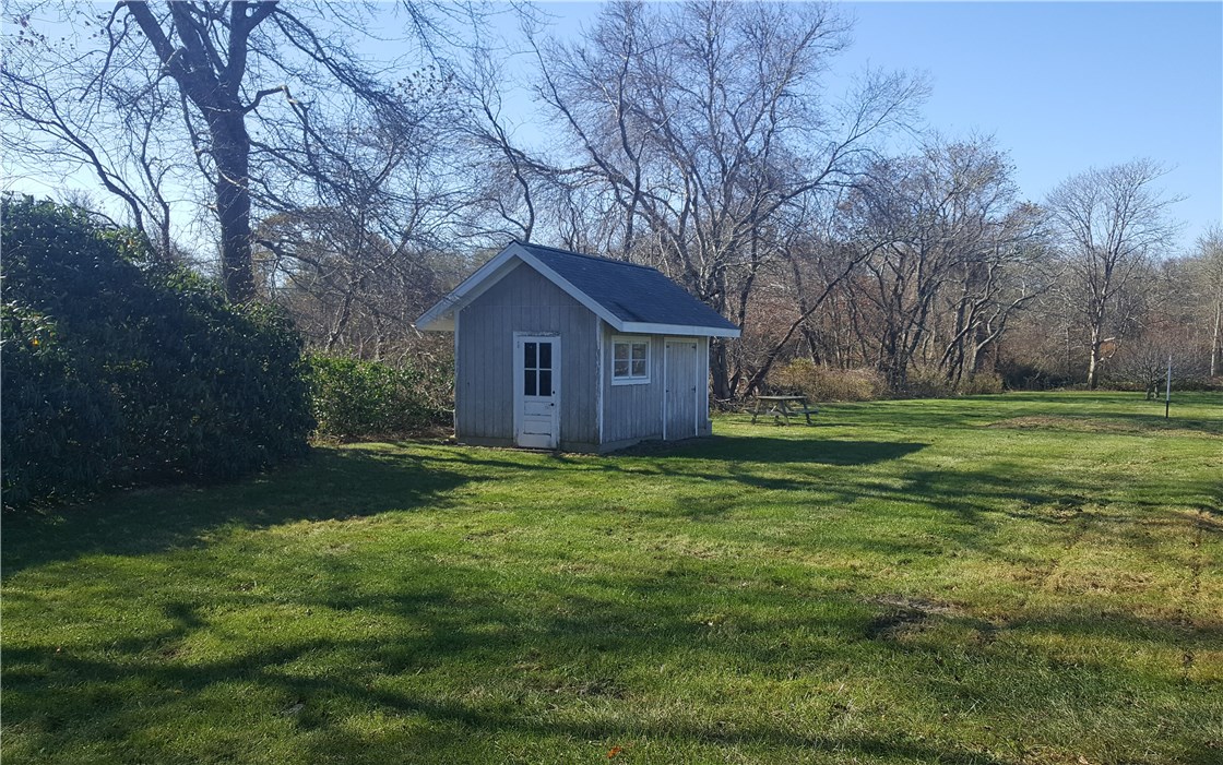 20 John T Martin Road Little Compton, RI 02837 - Photo 4 of 34