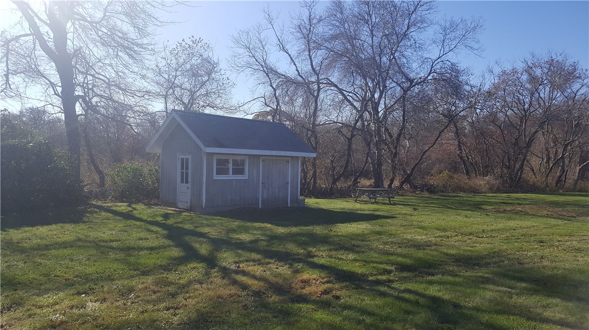 20 John T Martin Road Little Compton, RI 02837 - Photo 5 of 34