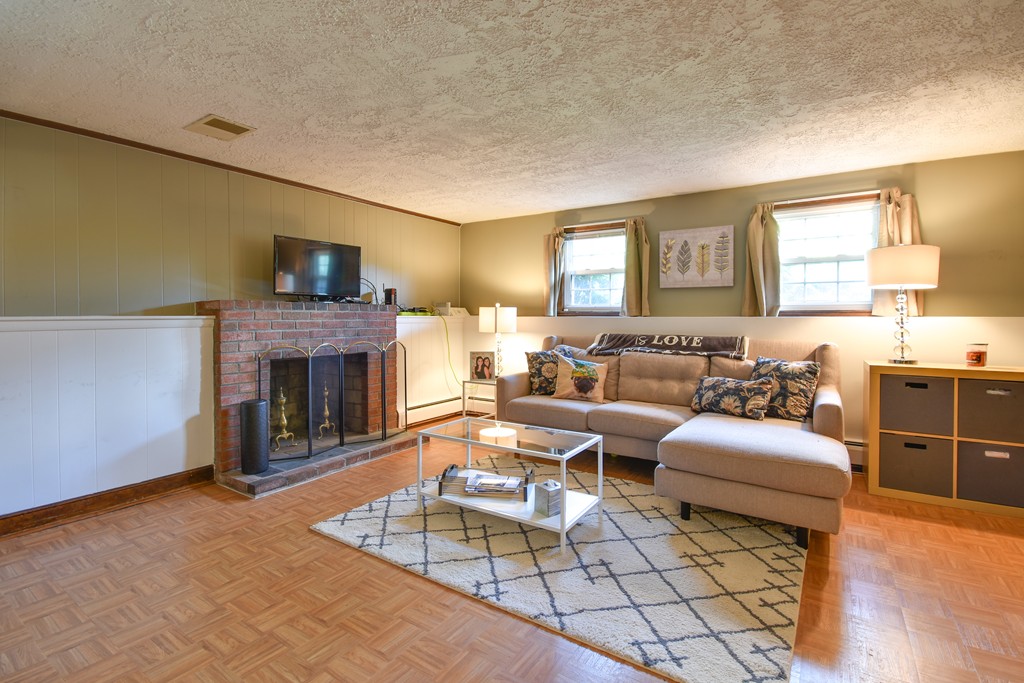 2 Brookfield Road Milford, MA 01757 - Photo 13 of 19 Gallery Image 13