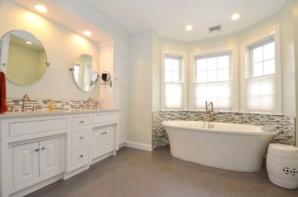 139 Kimball Road Amesbury, MA 01913 - Photo 12 of 20 Gallery Image 12