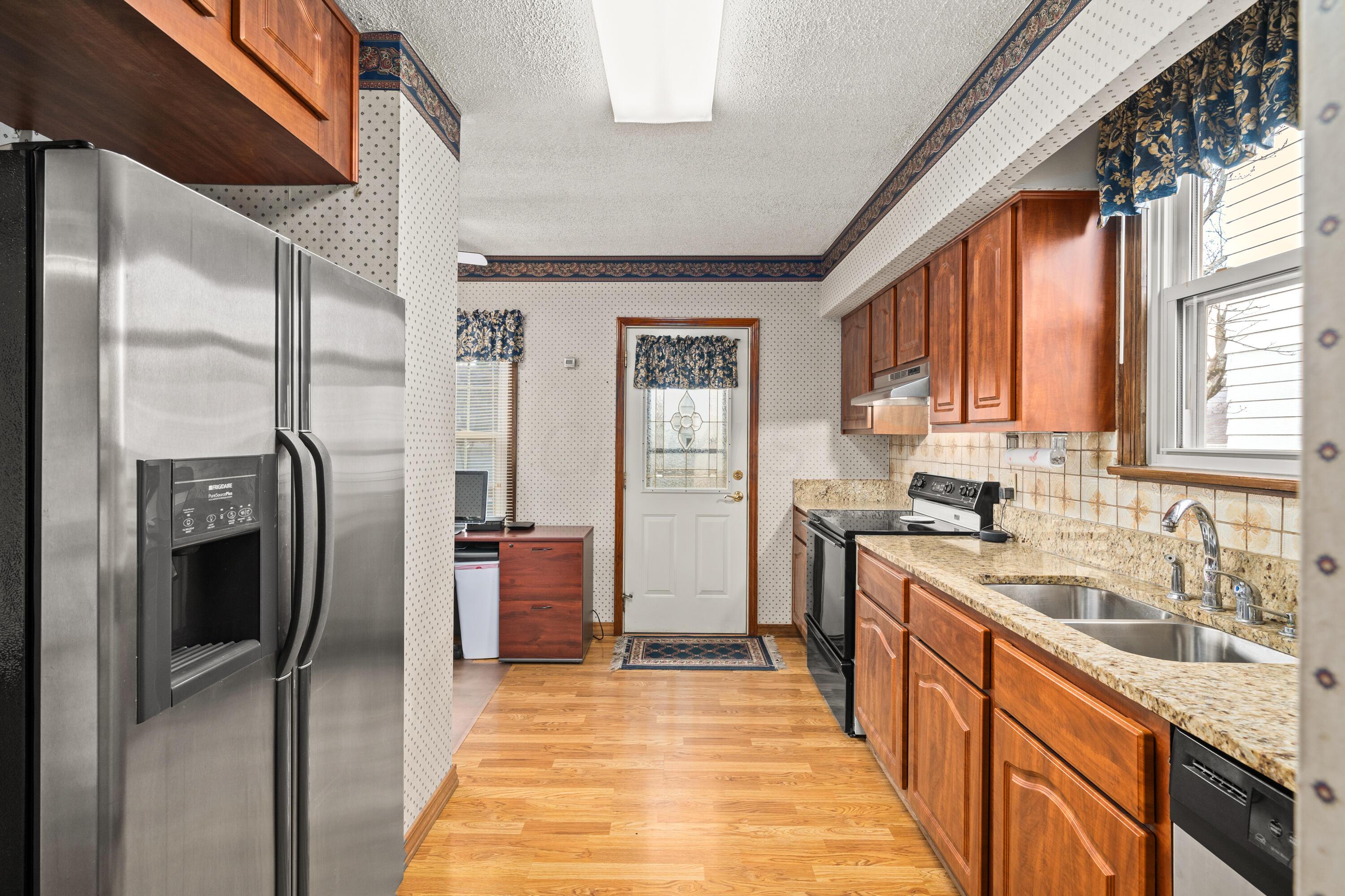 999 South Remington Road Columbus, OH 43209 - Photo 16 of 58 16