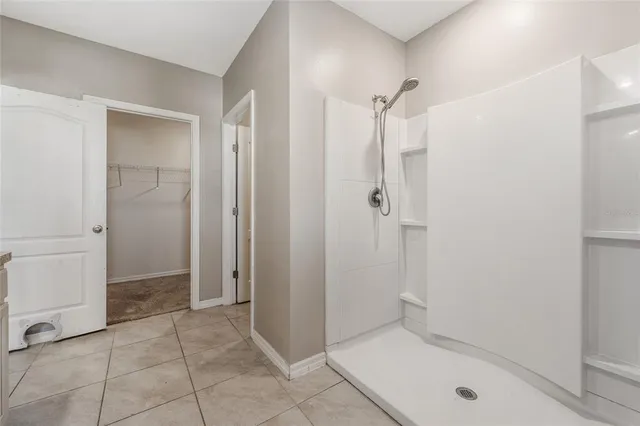 $350,000 | 305 Meadowbrook Boulevard, Winter Haven, FL 33881