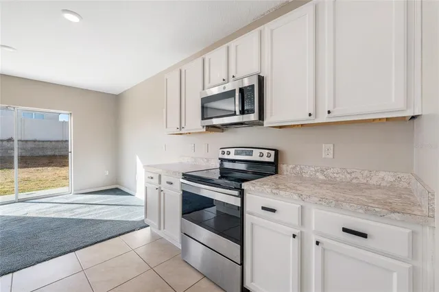 $350,000 | 305 Meadowbrook Boulevard, Winter Haven, FL 33881