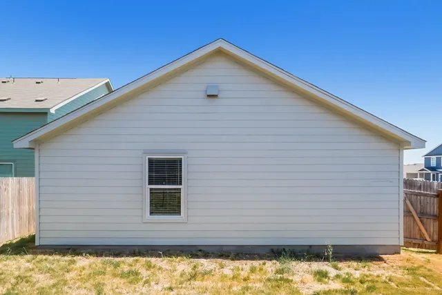 $1,599 | 170 Pasadena Place, New Braunfels, TX 78130