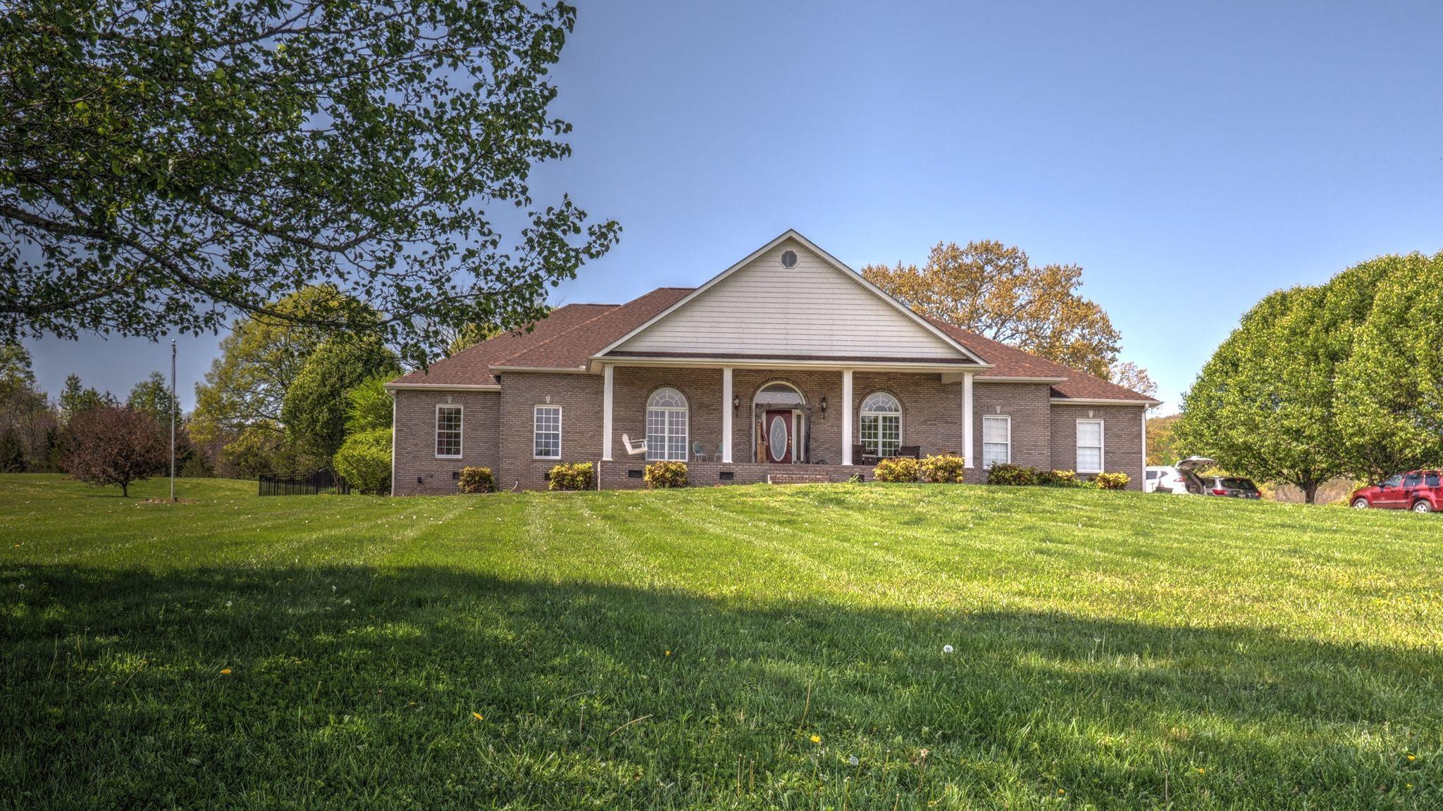 8315 Clapps Chapel Road Corryton, TN 37721 - Photo 2 of 15 FotQ_IOw