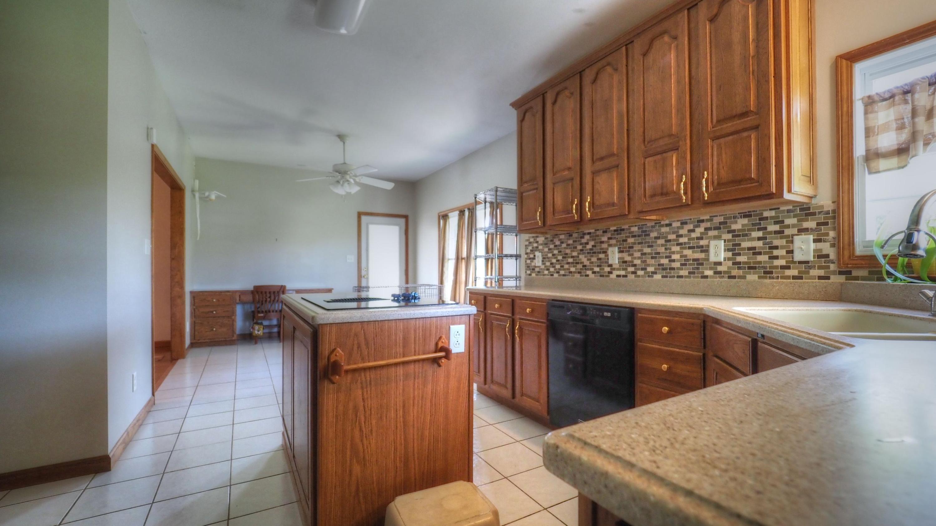 8315 Clapps Chapel Road Corryton, TN 37721 - Photo 8 of 15 lKndqBYg