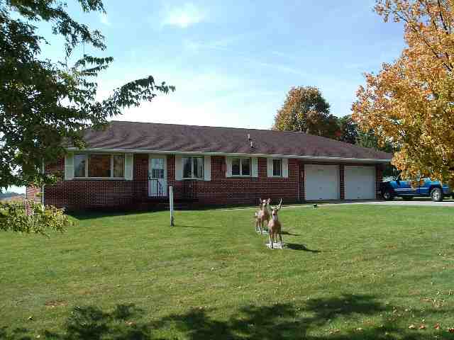 3623 W Route Freeport, IL 61032 - Photo 1 of 5 a house that has a big yard