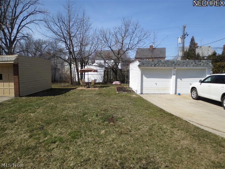 3817 Faversham Road Cleveland, OH 44118 - Photo 20 of 20 Large Backyard with Newer Brick Paver Patio