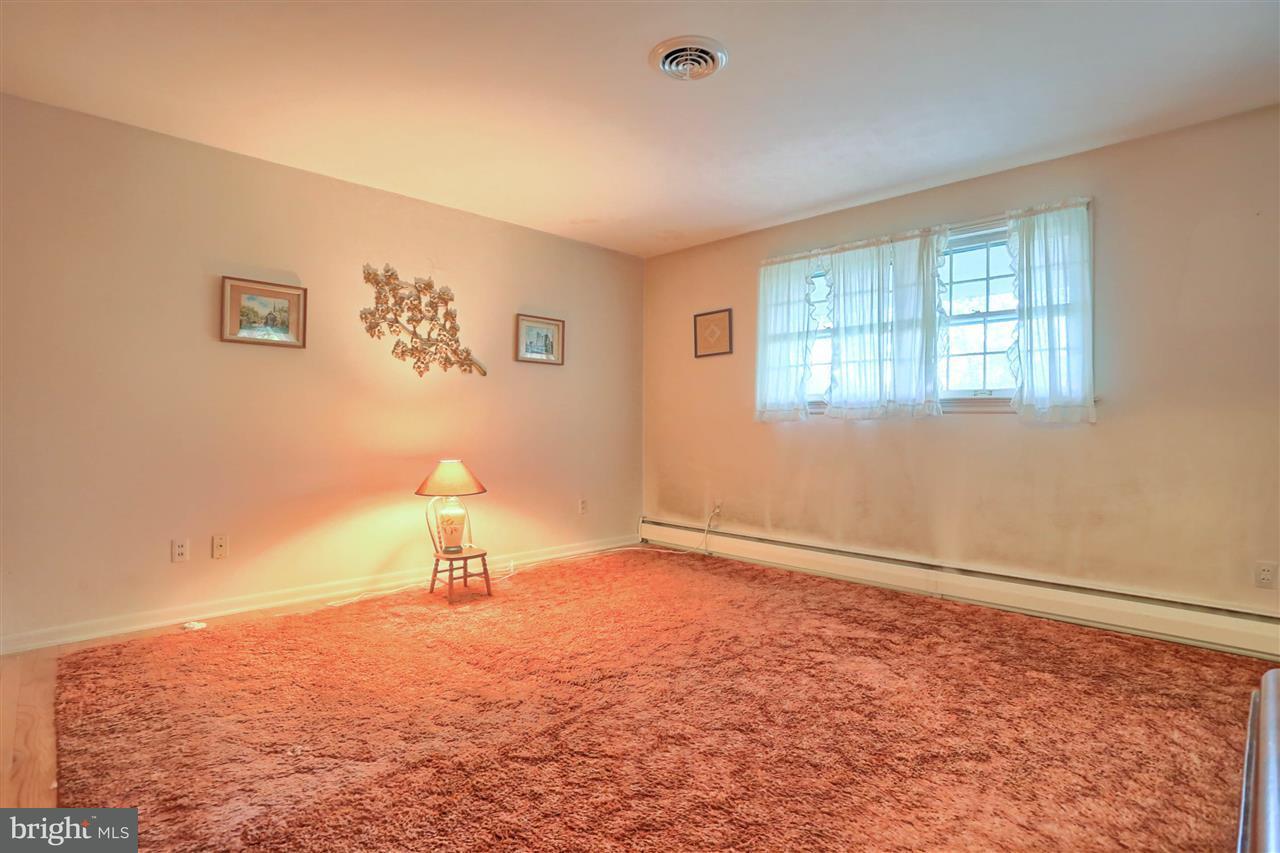 805 Witmer Road York, PA 17402 - Photo 16 of 23 Gallery Image 16