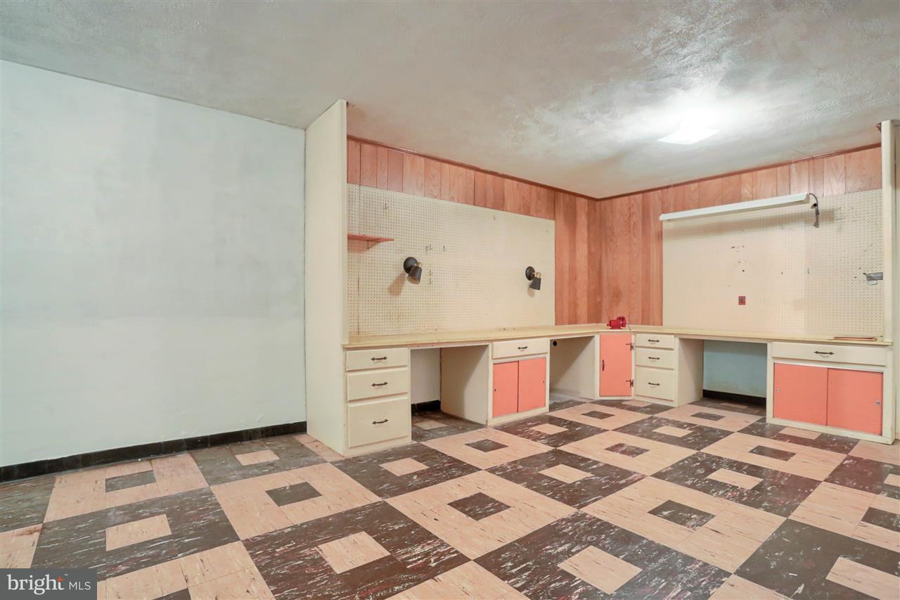 805 Witmer Road York, PA 17402 - Photo 21 of 23 Gallery Image 21