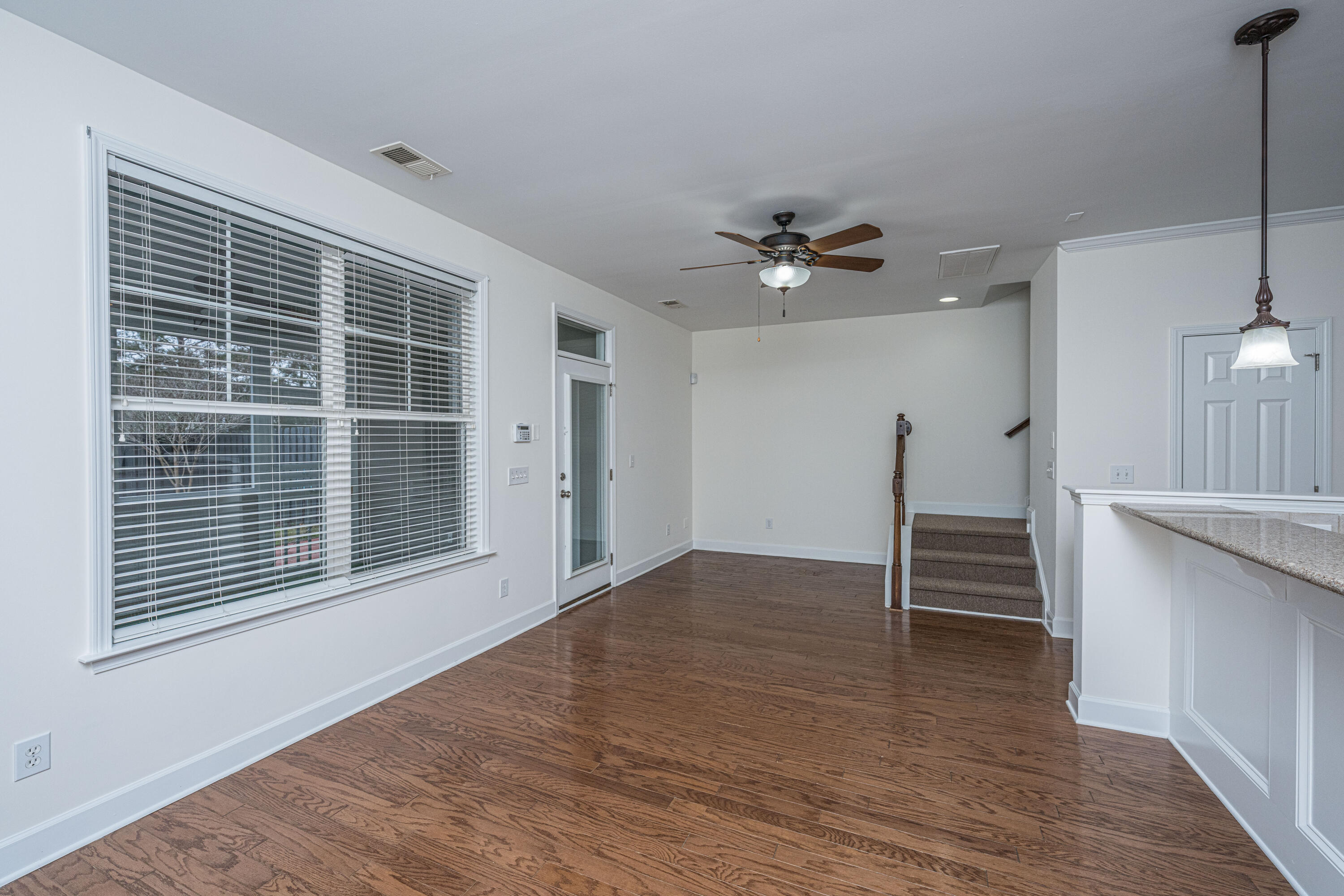 2445 Kings Gate Lane Mount Pleasant, SC 29466 - Photo 16 of 45 2445KingsGateLn018