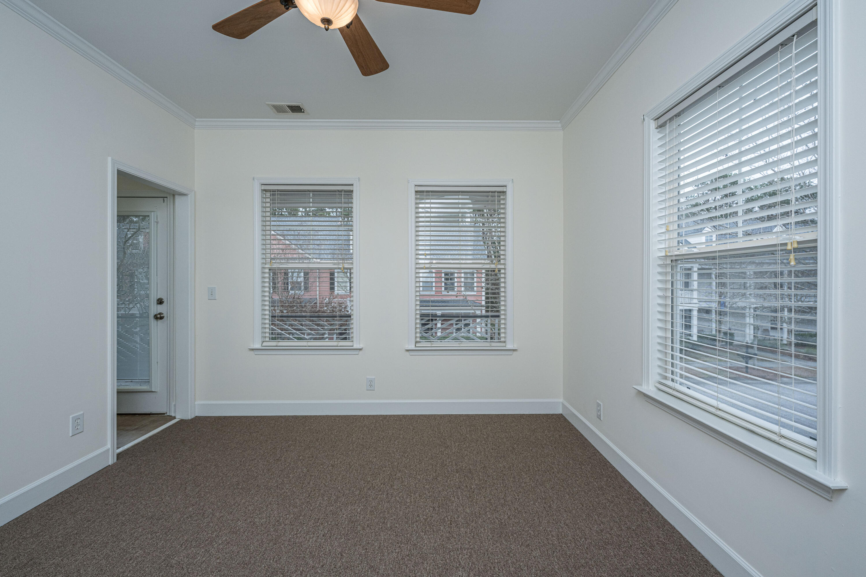 2445 Kings Gate Lane Mount Pleasant, SC 29466 - Photo 22 of 45 2445KingsGateLn024