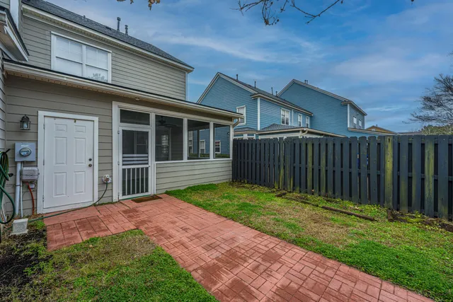 $2,600 | 2445 Kings Gate Lane, Mount Pleasant, SC 29466