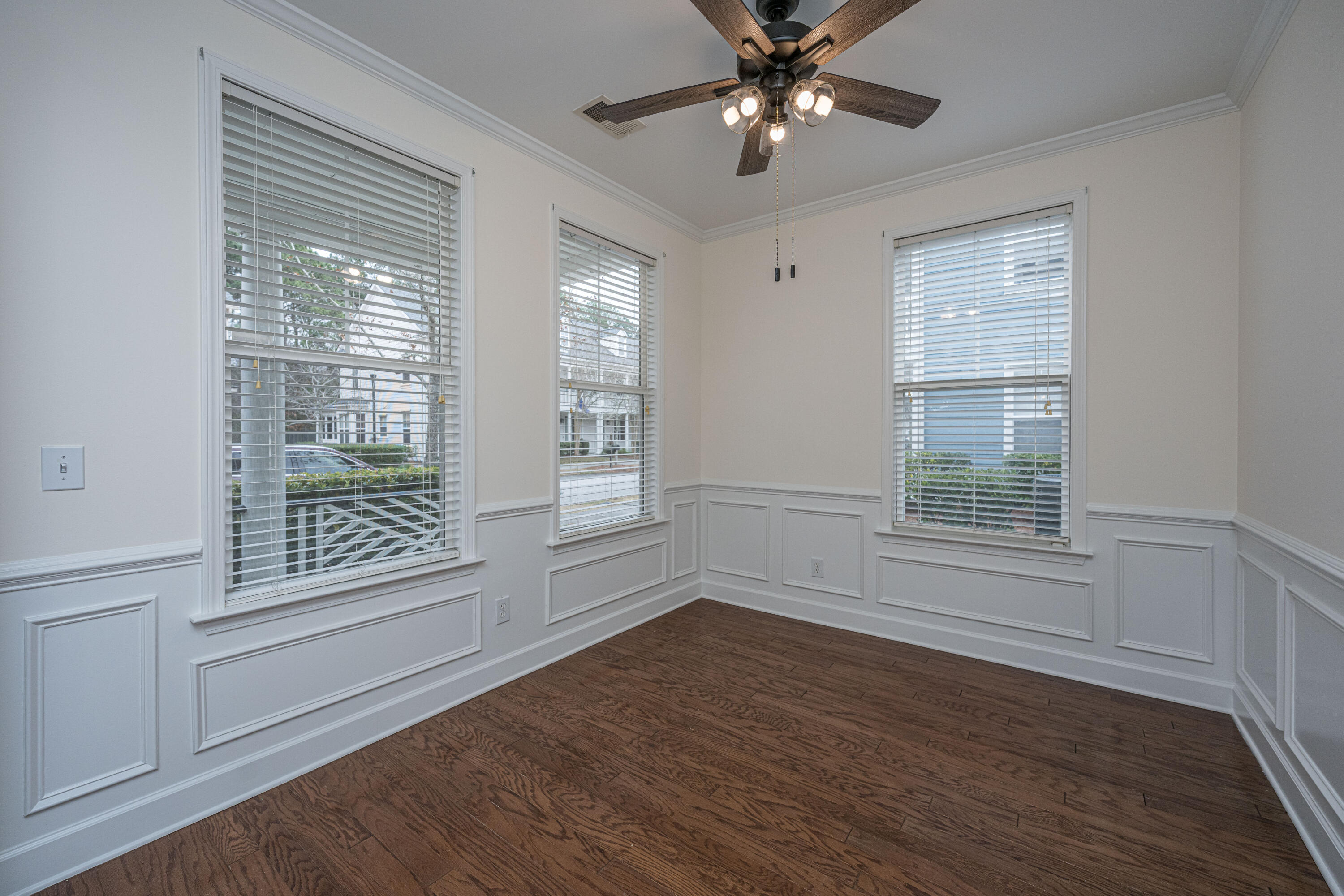 2445 Kings Gate Lane Mount Pleasant, SC 29466 - Photo 5 of 45 2445KingsGateLn007