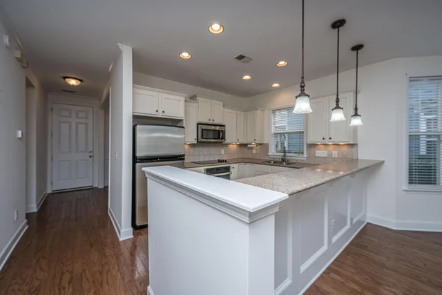 $2,600 | 2445 Kings Gate Lane, Mount Pleasant, SC 29466