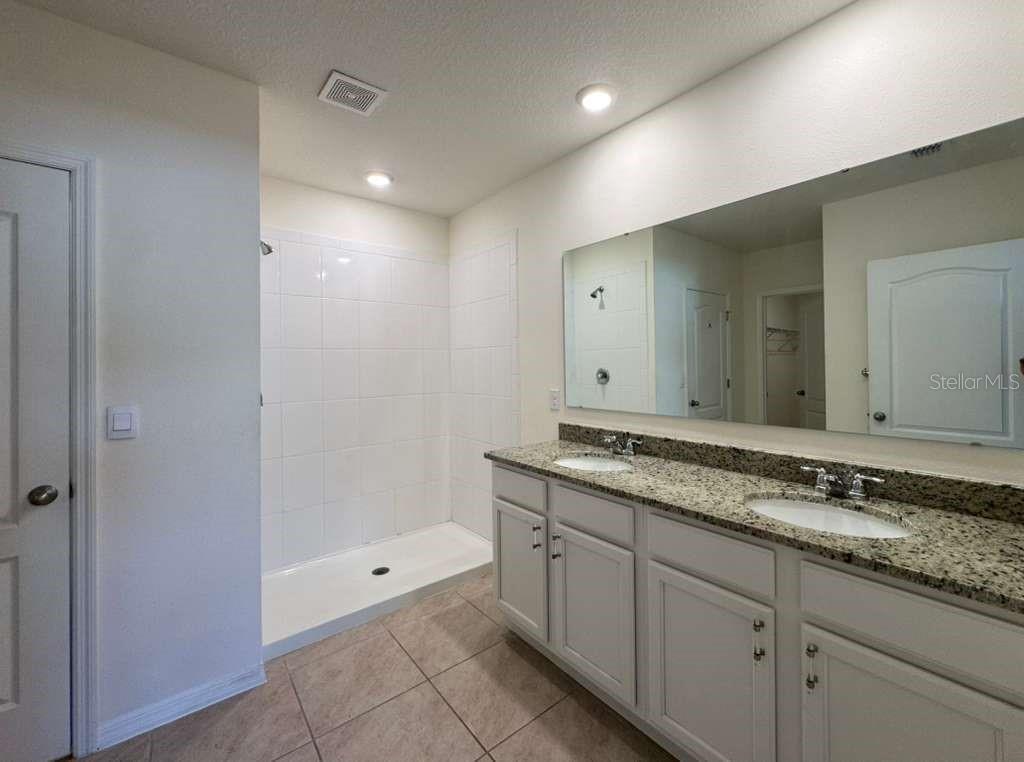 6833 Cranes Roost Road Harmony, FL 34773 - Photo 5 of 8