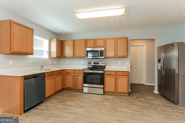 $2,235 | 5487 Wexford Pass, Atlanta, GA 30349