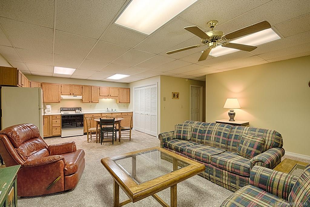 509 Kilgore Road Waynesville, NC 28785 - Photo 19 of 34