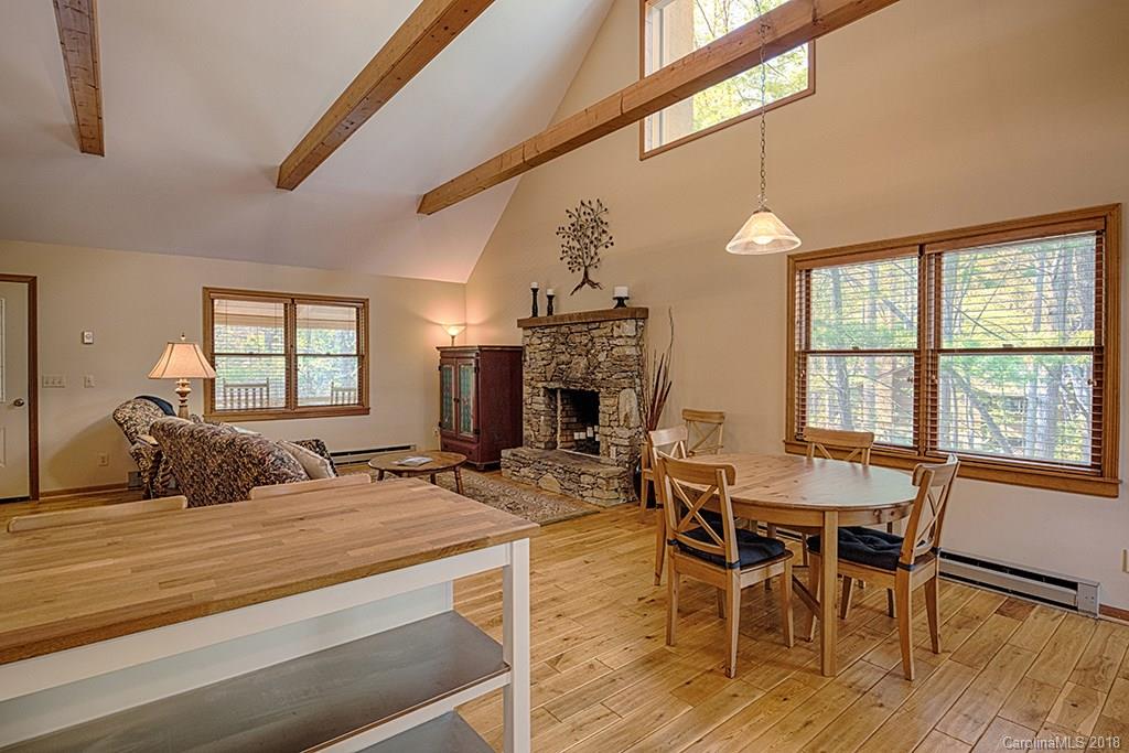 509 Kilgore Road Waynesville, NC 28785 - Photo 7 of 34