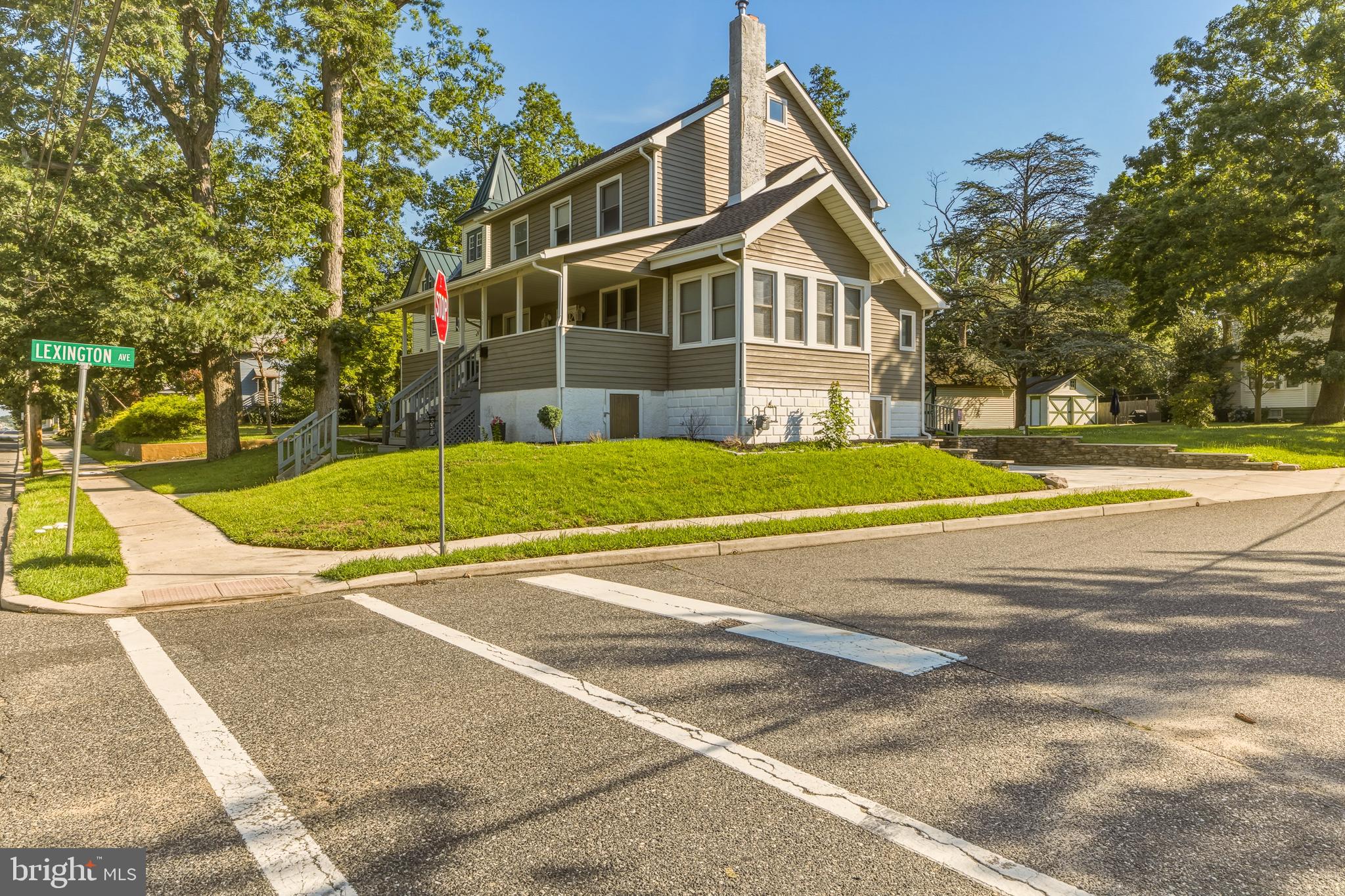 529 South Broadway Pitman, NJ 08071 - Photo 2 of 29 Notice the driveway is on Lexington