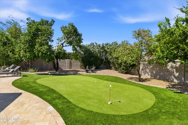 $6,750 | 9002 North 81st Street, Scottsdale, AZ 85258