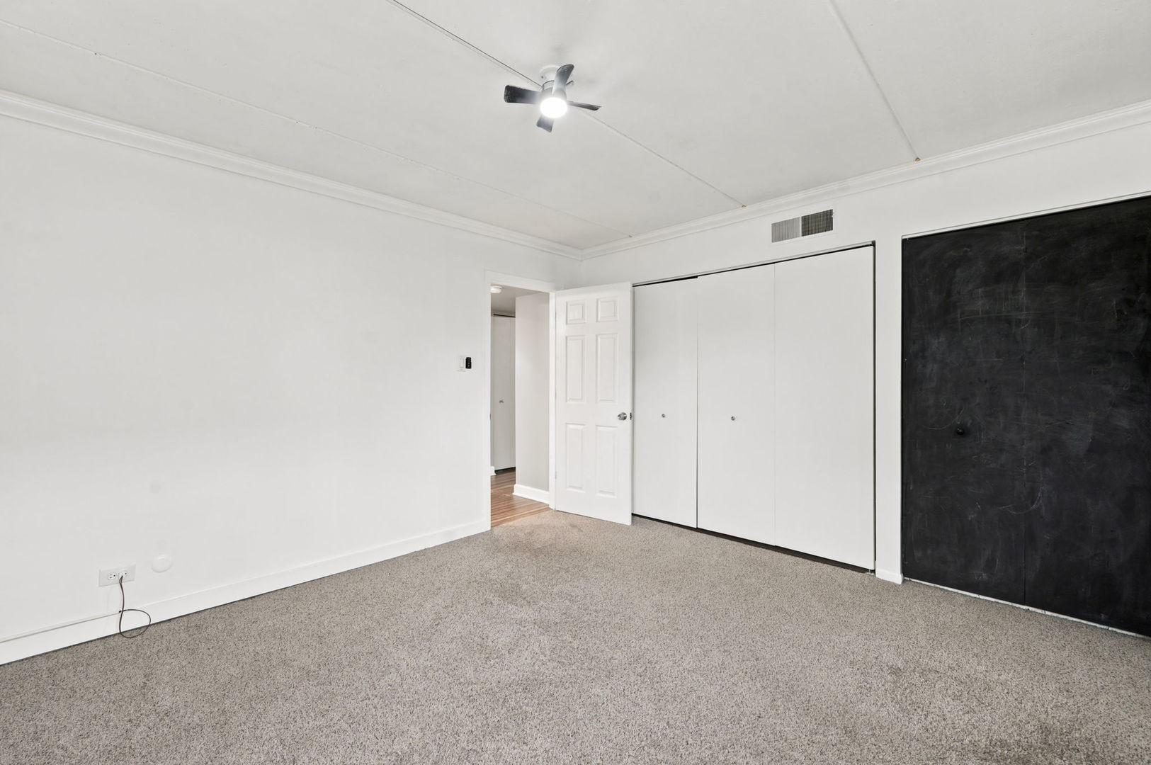 2600 Oakton Street, Unit 1E Park Ridge, IL 60068 - Photo 11 of 19