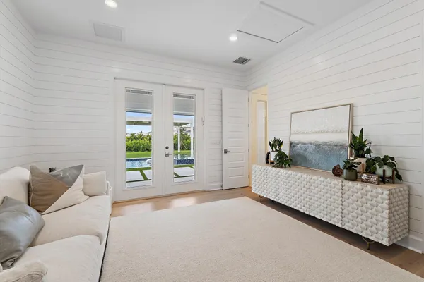 $5,595,000 | 20065 Southeast Bridgewater Drive, Jupiter, FL 33458