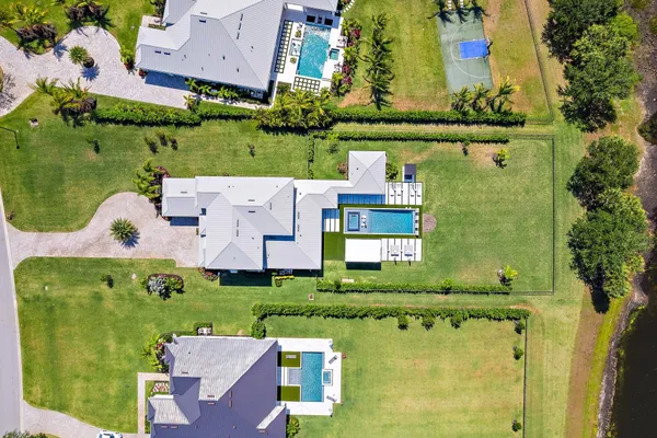 $5,595,000 | 20065 Southeast Bridgewater Drive, Jupiter, FL 33458