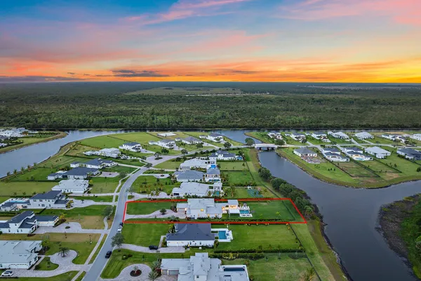 $5,595,000 | 20065 Southeast Bridgewater Drive, Jupiter, FL 33458