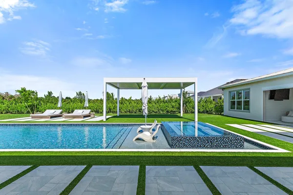 $5,595,000 | 20065 Southeast Bridgewater Drive, Jupiter, FL 33458
