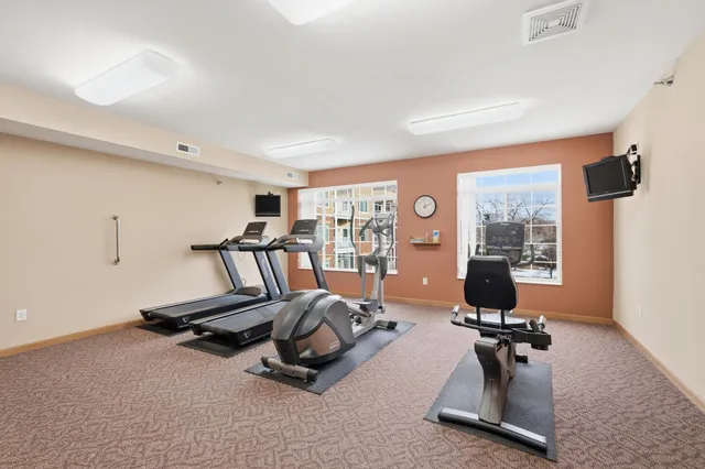 $199,900 | 8200 West 33rd Street, Unit 310, St. Louis Park, MN 55426