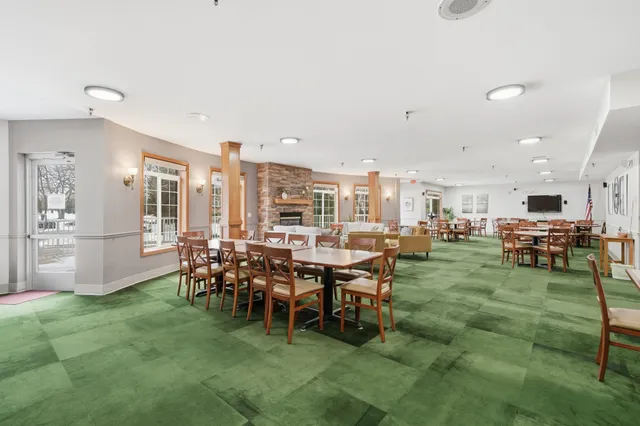 $199,900 | 8200 West 33rd Street, Unit 310, St. Louis Park, MN 55426