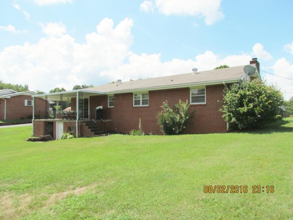 106 Reed Avenue Greeneville, TN 37743 - Photo 5 of 26 Photo 5