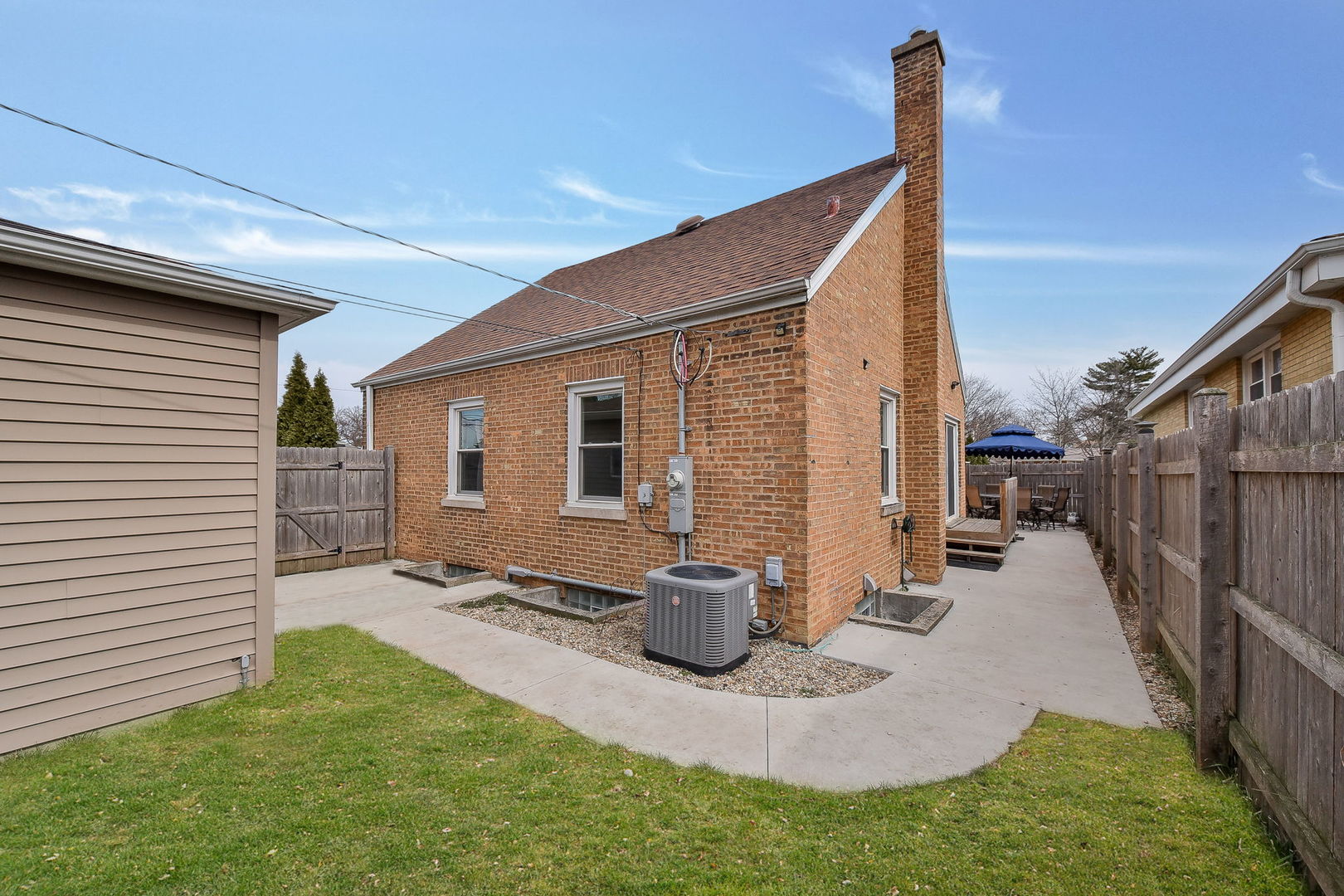 1500 Lee Boulevard Berkeley, IL 60163 - Photo 21 of 22 a backyard of a house with seating space