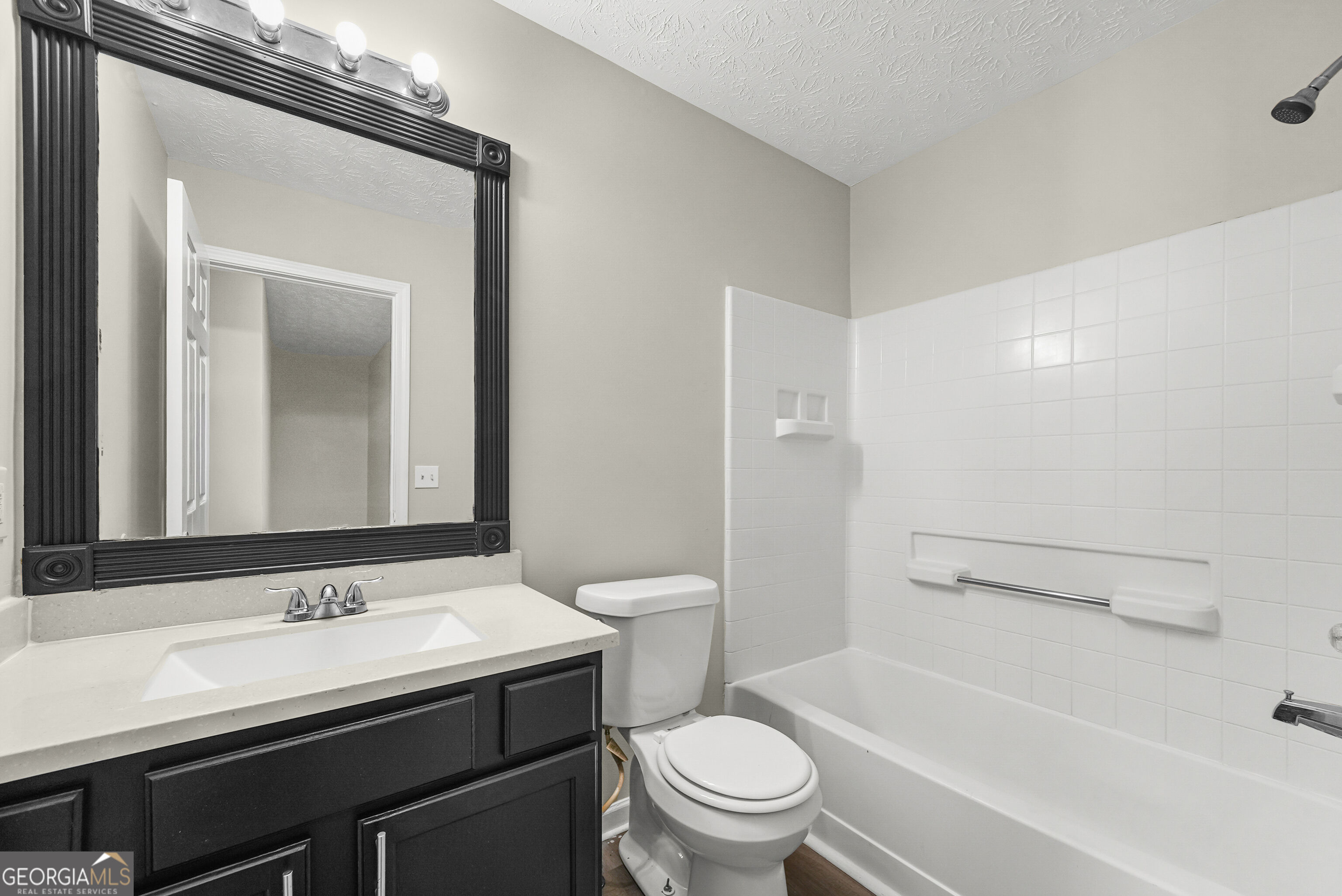 2805 Norfair Loop Lithonia, GA 30038 - Photo 15 of 27 Full Bathroom