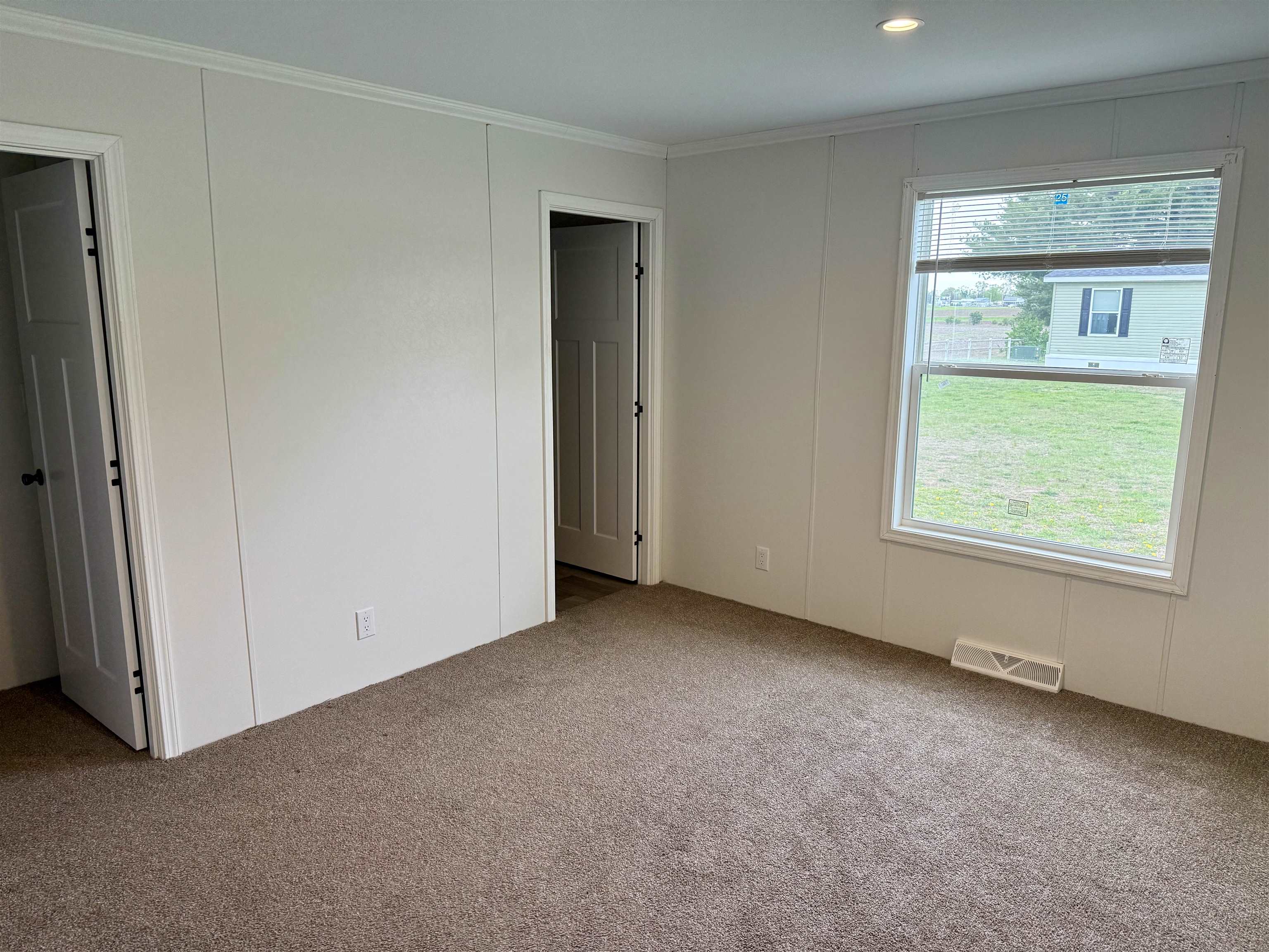 38005 Highway 18, Unit 65 Prairie du Chien, WI 53821 - Photo 13 of 26