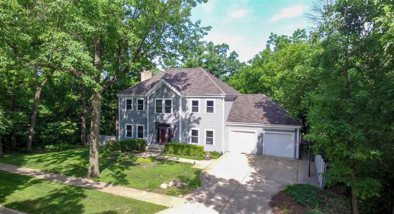 842 Ridgewood Road Rockford, IL 61107 - Photo 1 of 25 Gallery Image 1