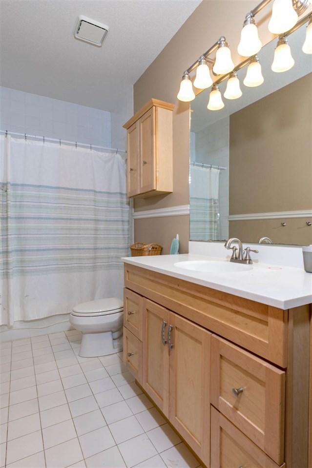 842 Ridgewood Road Rockford, IL 61107 - Photo 18 of 25 Gallery Image 18