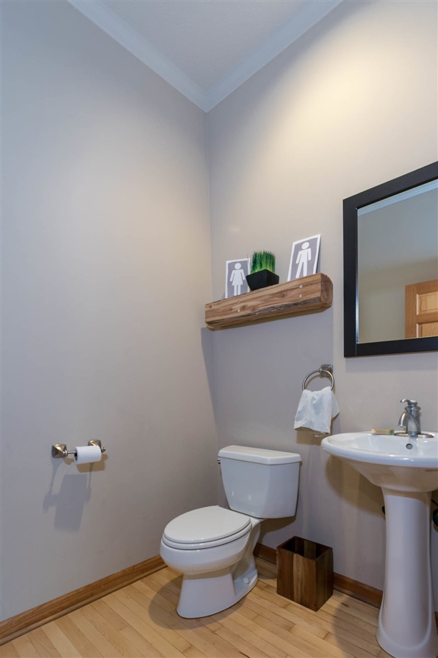 842 Ridgewood Road Rockford, IL 61107 - Photo 20 of 25 Gallery Image 20