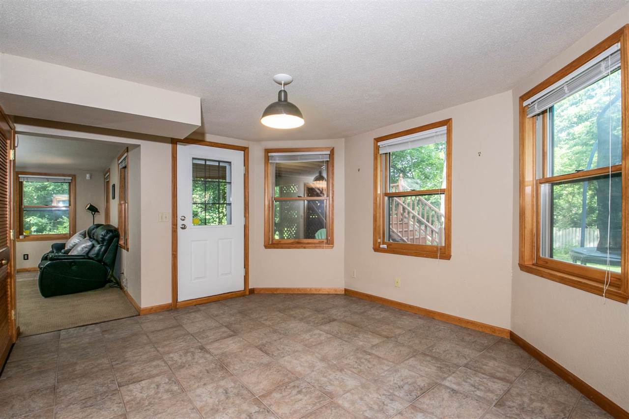 842 Ridgewood Road Rockford, IL 61107 - Photo 21 of 25 Gallery Image 21