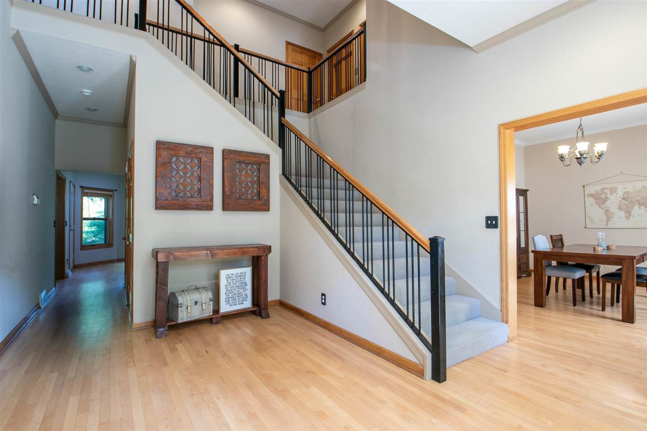 842 Ridgewood Road Rockford, IL 61107 - Photo 4 of 25 Gallery Image 4